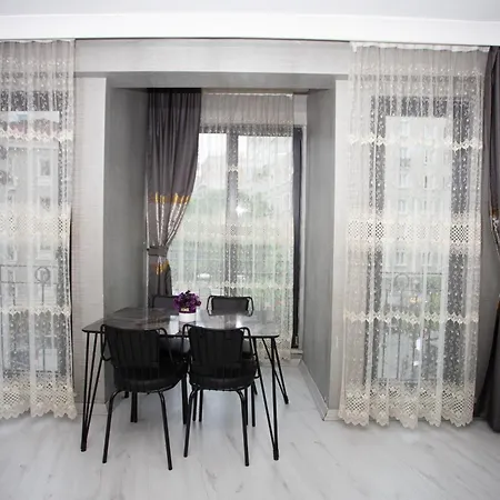 Taksim Royal Suites *