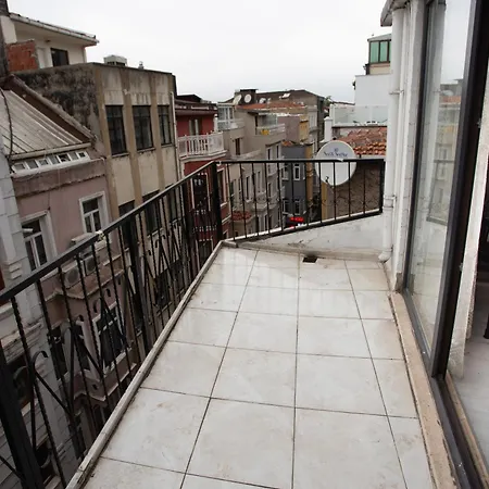 Taksim Royal מלון *