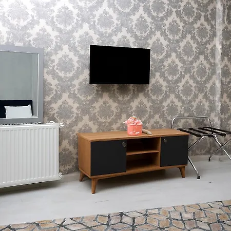 Taksim Royal Hotel *